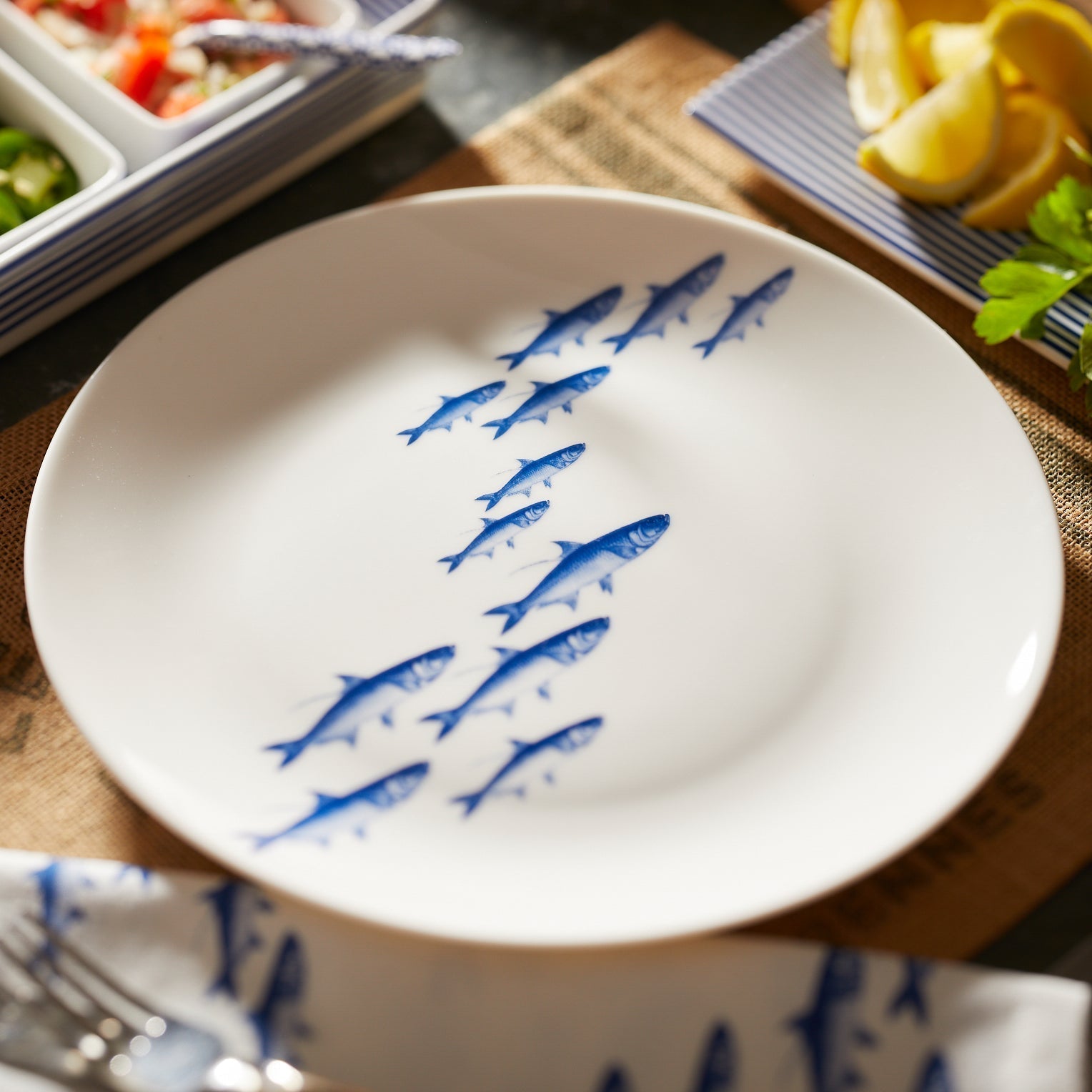 School of Fish Coupe Dinner Plate - SEATOPIA