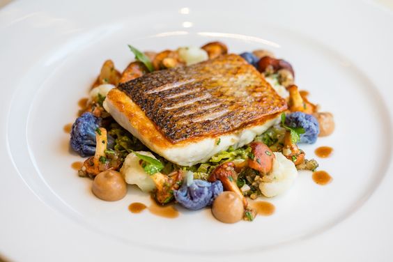 Australis Barramundi filet (~6oz skin-on portions) - SEATOPIA